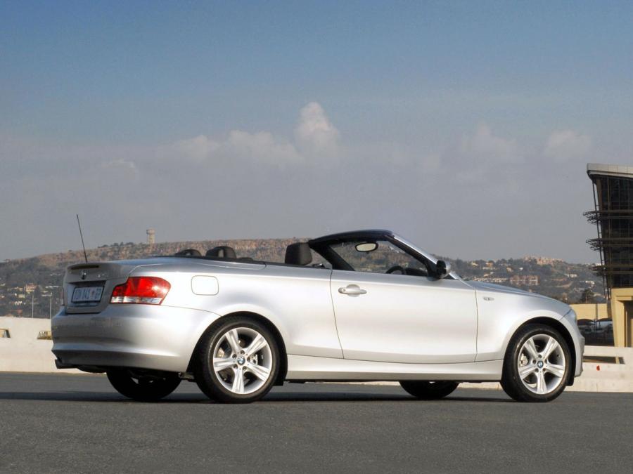  BMW 125i Convertible 2008 года  (ZA) (фото 4 из 17)